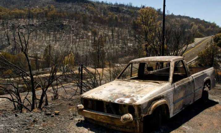 wildfires threaten thousands of homes in northern california