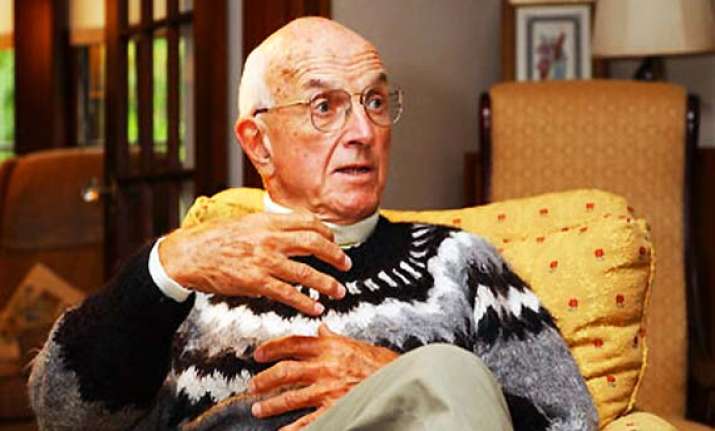 world s first kidney transplant doc joseph murray is dead