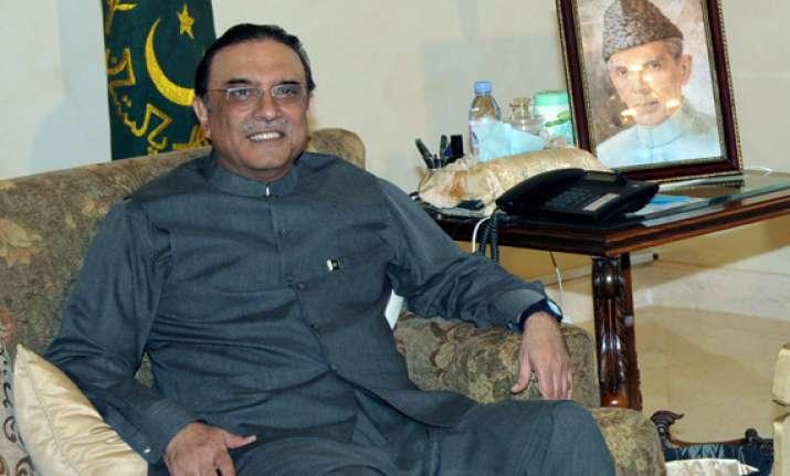 zardari will go back to dubai again reports nyt