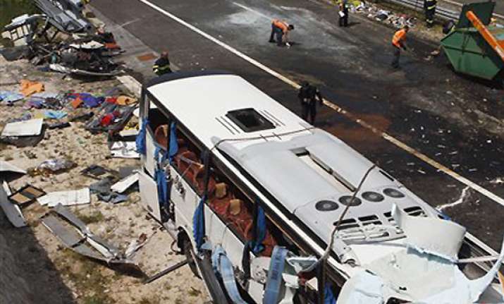 8 czechs killed 44 injured in croatia bus crash