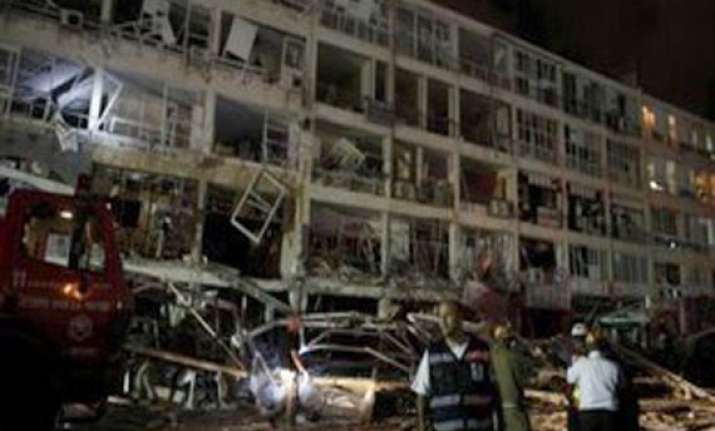 7 dead in gas explosion at restaurant in nw china