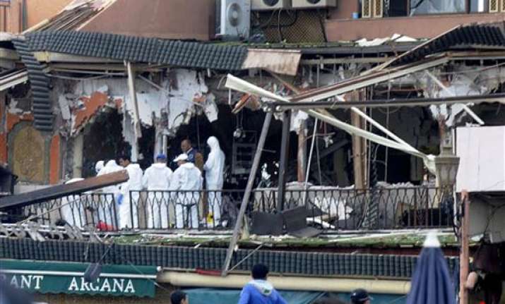14 killed in blast in morocco cafe