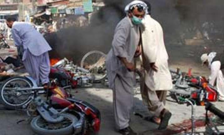 6 killed in blast at political rally in northwest pakistan