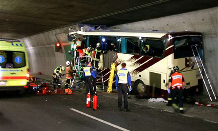28 people including 22 children die in swiss bus accident