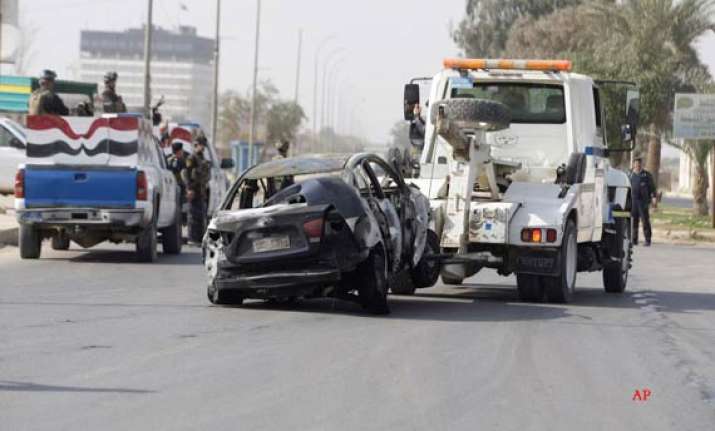 20 people killed in iraqi police academy blast