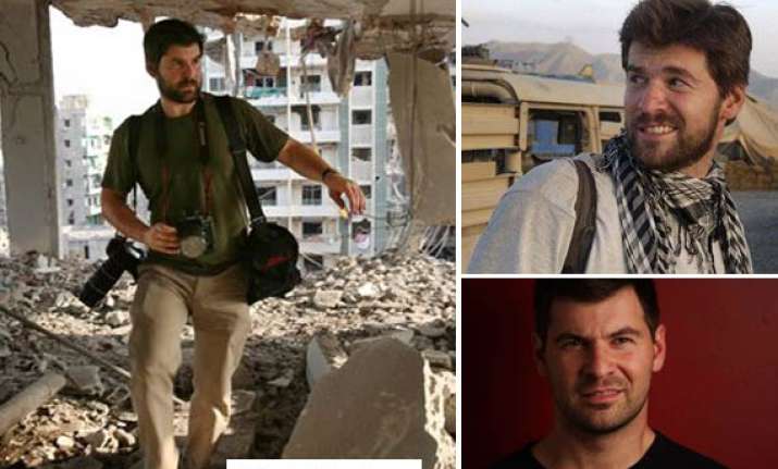 2 western photojournalists killed in libya