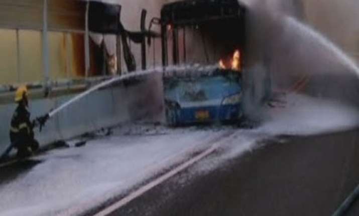 32 children die in colombia bus fire
