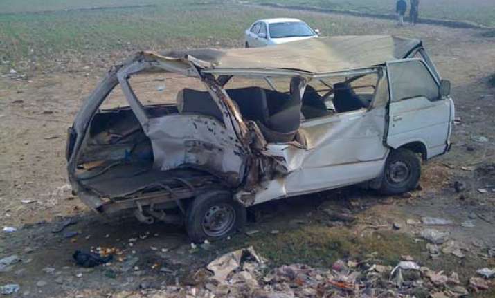 41 bus passengers killed in pakistan road accident