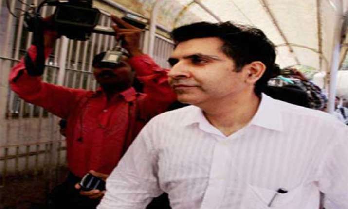 2g sc refuses to cancel sanjay chandra s bail