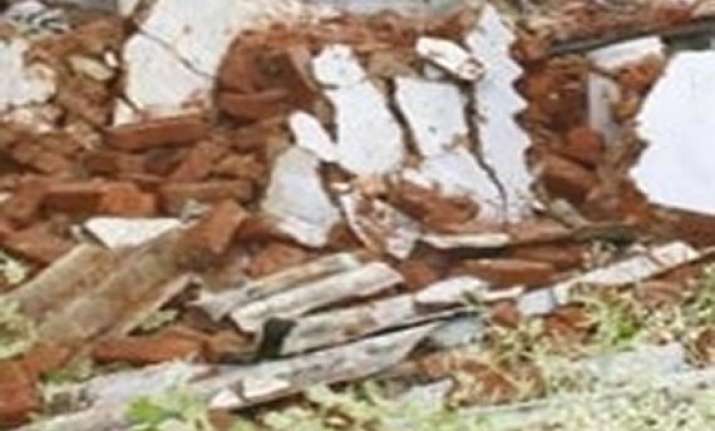 8 buried alive in bharatpur house collapse rajasthan