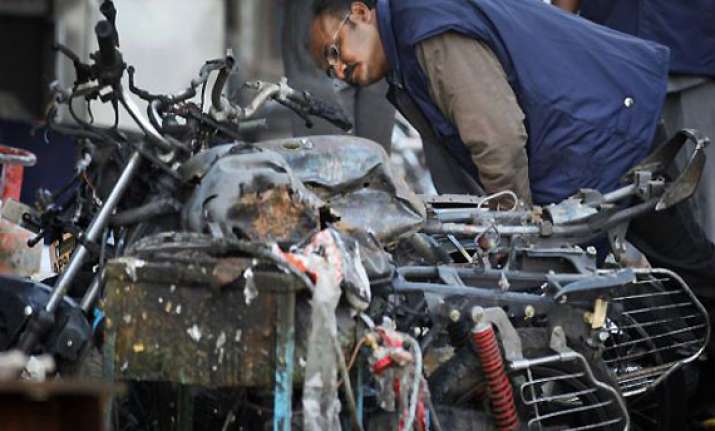 15 special teams constituted to crack hyderabad blasts case