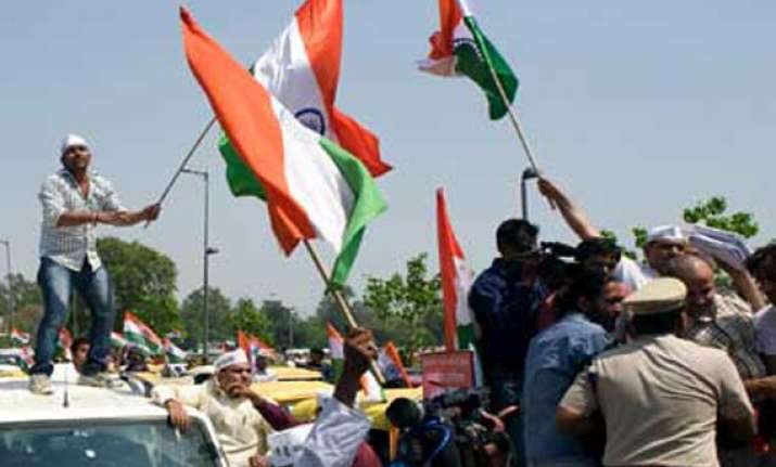 aap complains to ec about delay in getting nocs for rallies