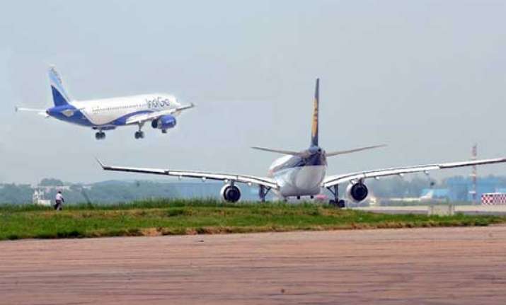 ai indigo flights come close to collision