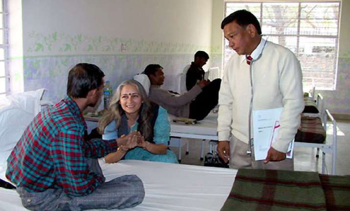aids patients struggling to win battle against social