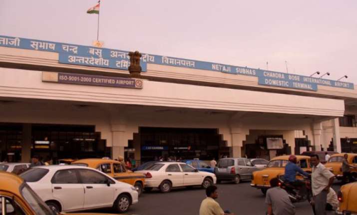 amss stops functioning for 2 hours at kolkata airport