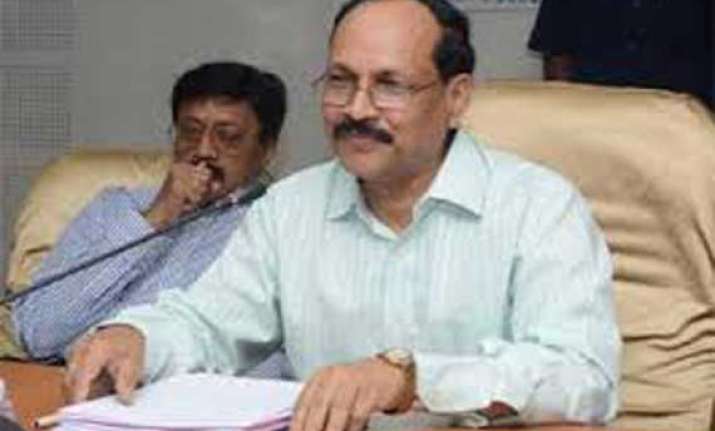 ap chief secretary briefs chandrababu on bifurcation process