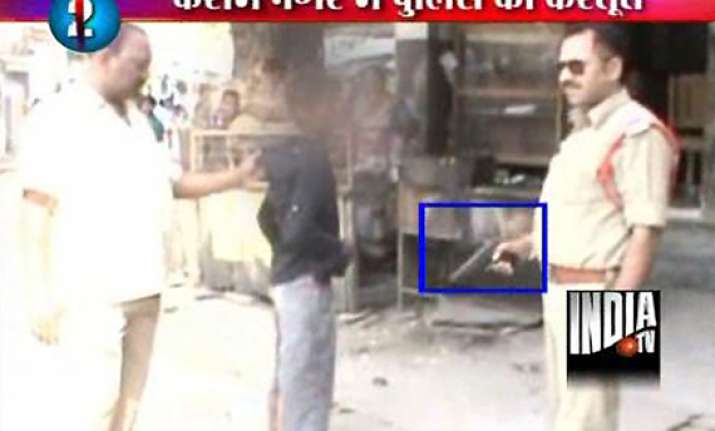ap police thrash 15 year old boy for stealing petrol