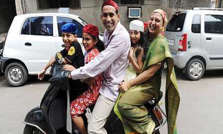 a poor parsi is one who earns up to rs 90 000 per month