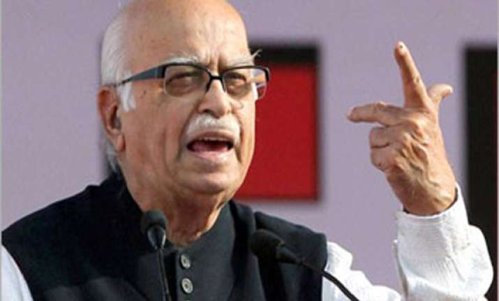 advani favours us style debate in india