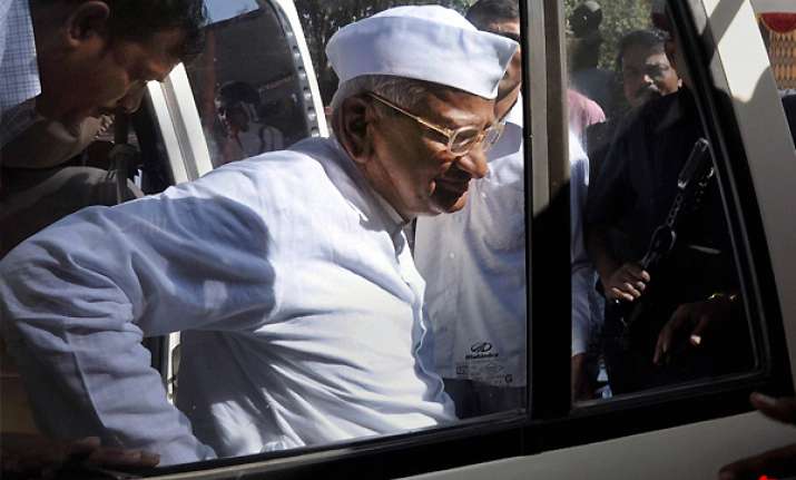ailing anna admitted in pune hospital