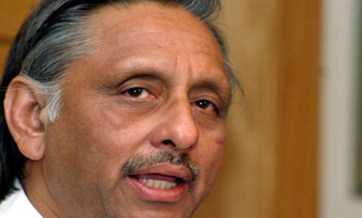 aiyar confronts saeed on pak tv says he needs to be arrested