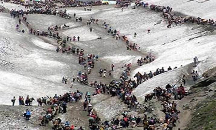 amarnath yatra fresh batch of 659 pilgrims leave from jammu