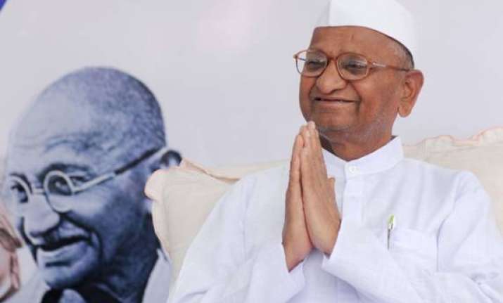 anna hazare tells parties don t use my name photo in