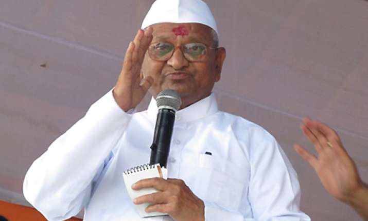 anna hazare to receive rs 25 lakh award for rural