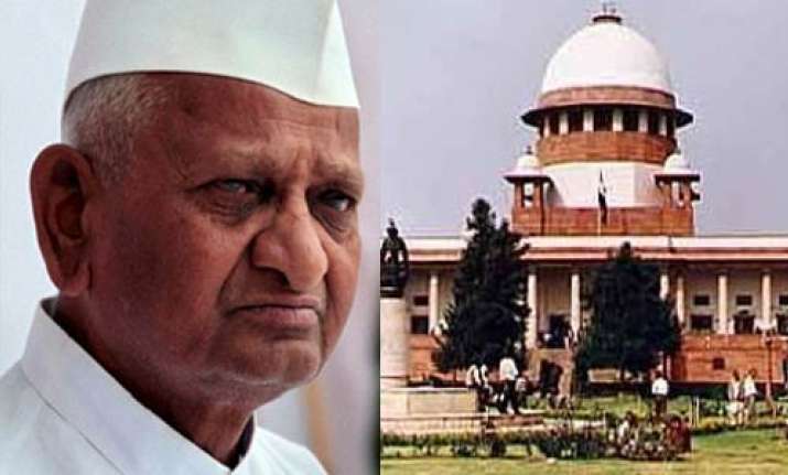 anna hazare wants to keep higher judiciary out of lok pal