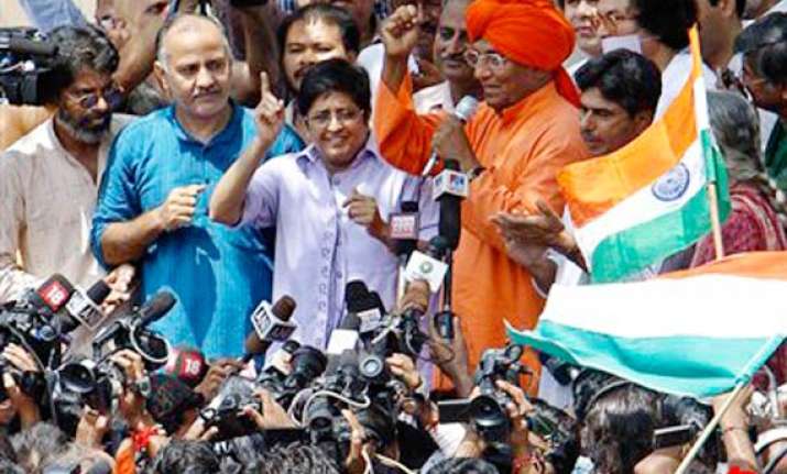 anna not getting access to tv or his cellphone says team