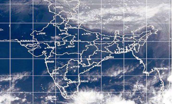 another low pressure area develops off tn coast