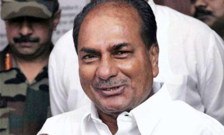 antony says i am not a mad man on whether he is in race for