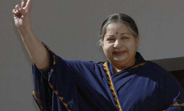 approach me i will consider jaya hints at congress