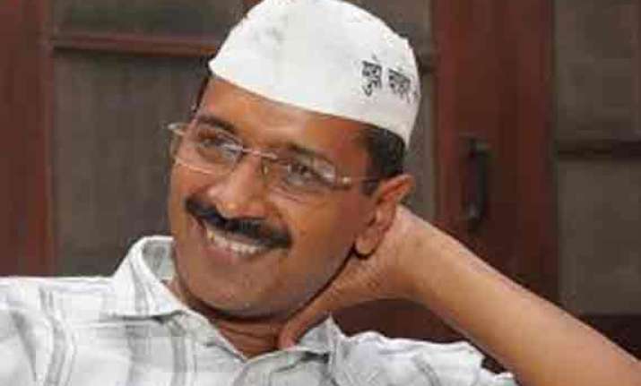 arvind kejriwal seeks appointment from delhi lg
