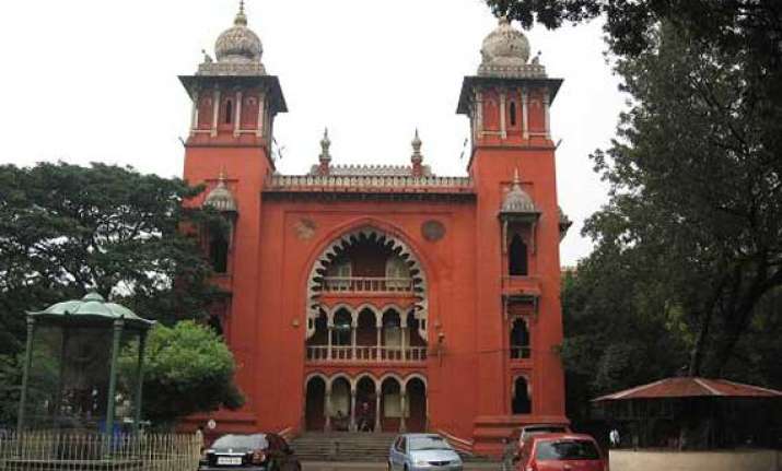 attacks on fishermen contempt plea in madras high court
