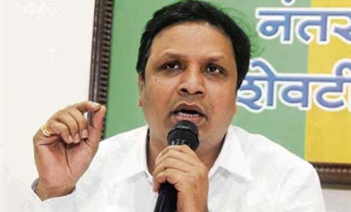bjp slams maharashtra govt for inaction on adarsh
