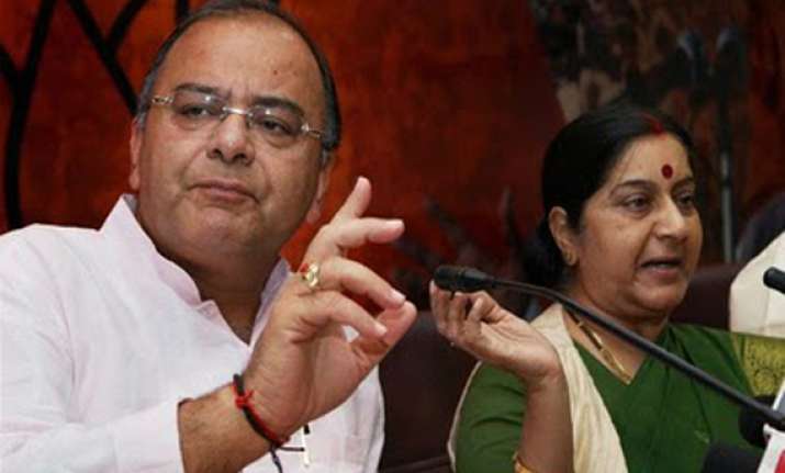 bjp demands president s rule in manipur