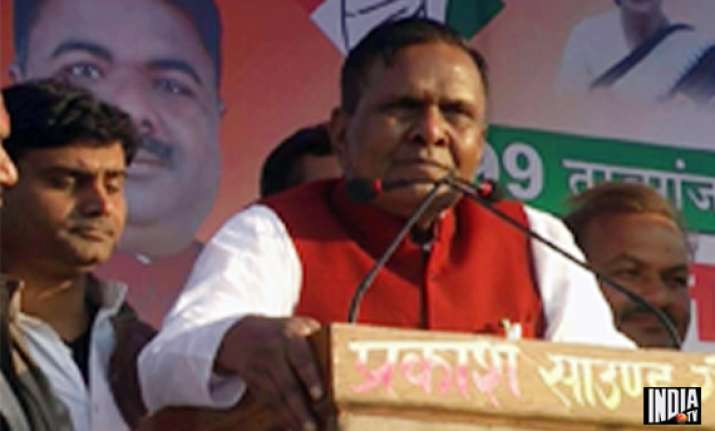 bjp says beni verma was booed by voters in presence of