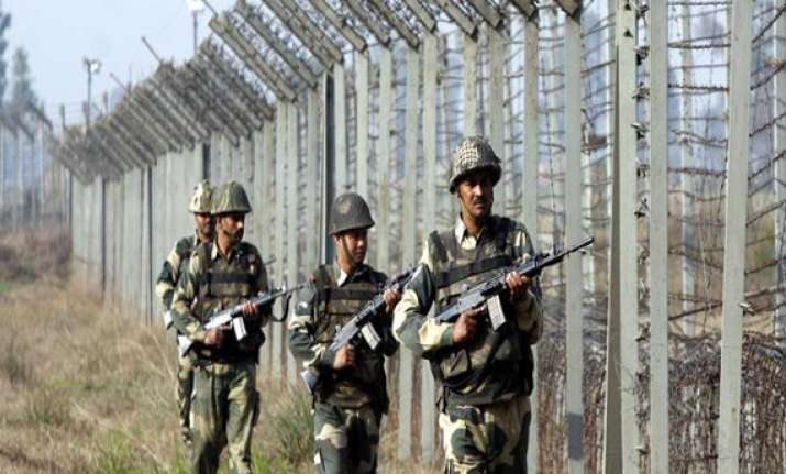 4 bsf jawans injured in hand grenade explosion