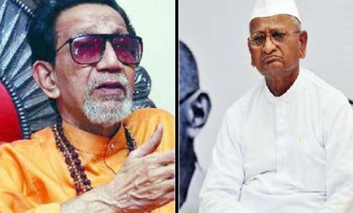 bal thackeray speaks to anna hazare