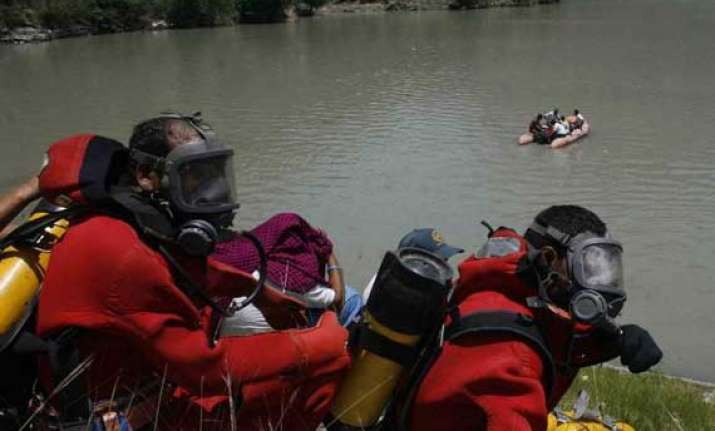 beas tragedy more personnel to join search