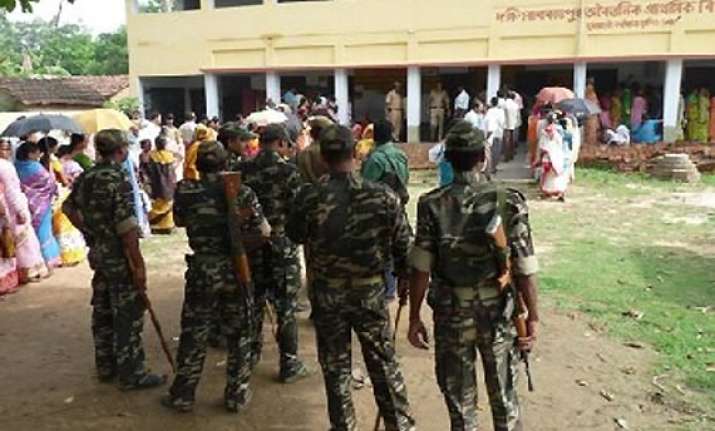 bengal agrees to seek central forces for panchayat poll