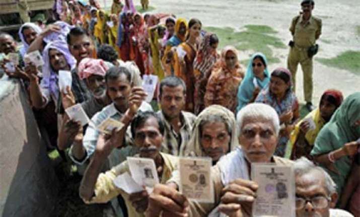 bihar declares all polling stations no smoking zones