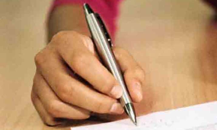 10 000 bihar teachers fail class 5 mathematics hindi test