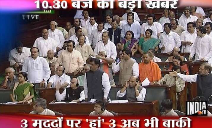 both houses of parliament debate corruption