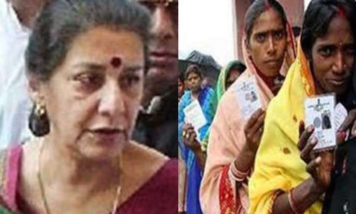 cabinet approves 50 pc reservation for women in panchayats