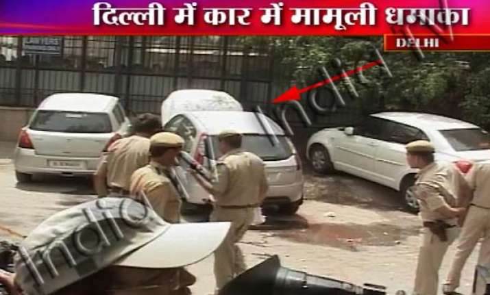 low intensity blast outside delhi high court alert in