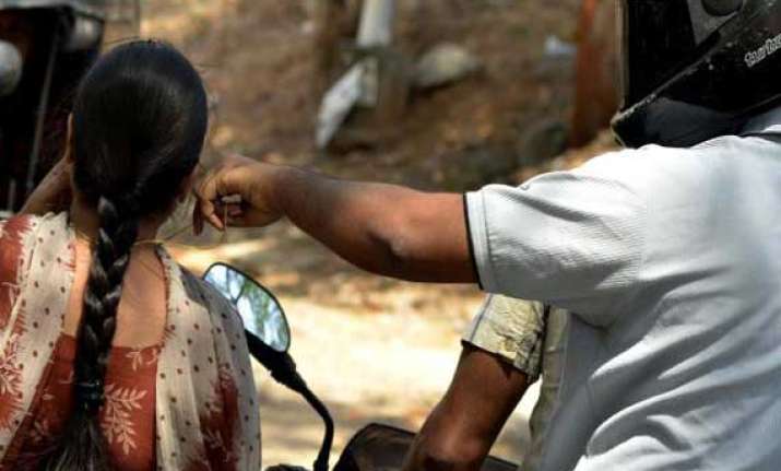chain snatchers must be dealt sternly says court