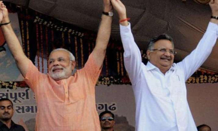 chattisgarh cm raman singh calls on modi