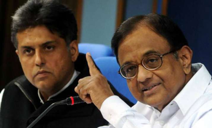 chidambaram unveils cash transfer rollout plan